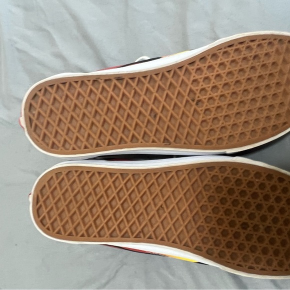 Vans - Picture 5 of 5